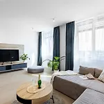 Apartman Escape On Chalupkova *