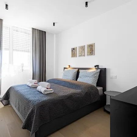 Apartament Escape On Chalupkova *