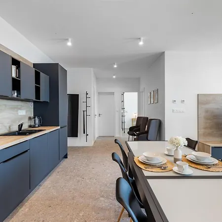 Escape On Chalupkova * Bratysława