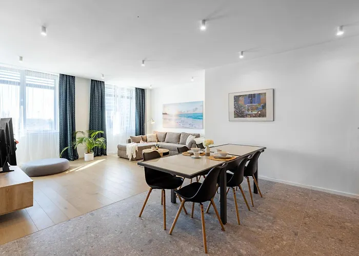 Escape On Chalupkova * براتسيلافا