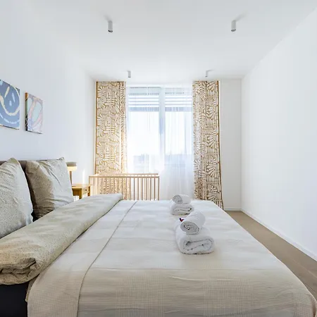 Escape On Chalupkova Apartment